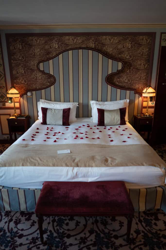 Romantic Weekend In Bordeaux, France: Where To Stay &Amp; What To Do