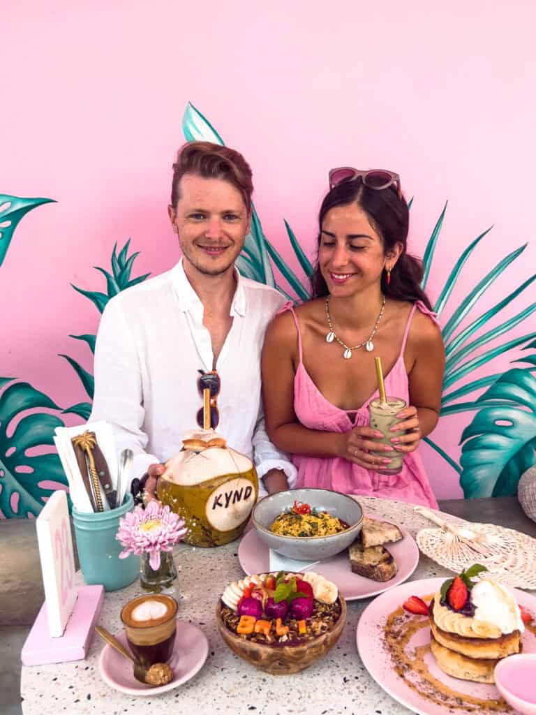 Kynd Lunch Vegan Couple