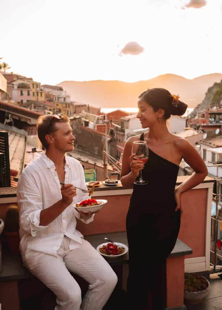 Romantic Photo In Cinque Terre