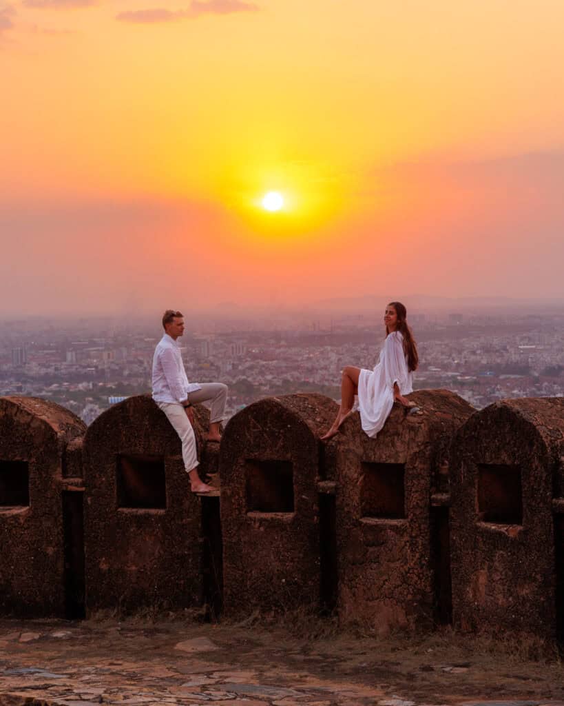 Jaipur'S Hidden Gems: 15 Unique Locations 20 Nahargardh Sunset Couple Photo